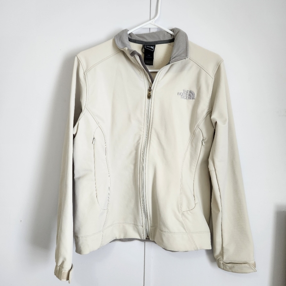 The North Face Jackets & Blazers - North face women's jacket, medium